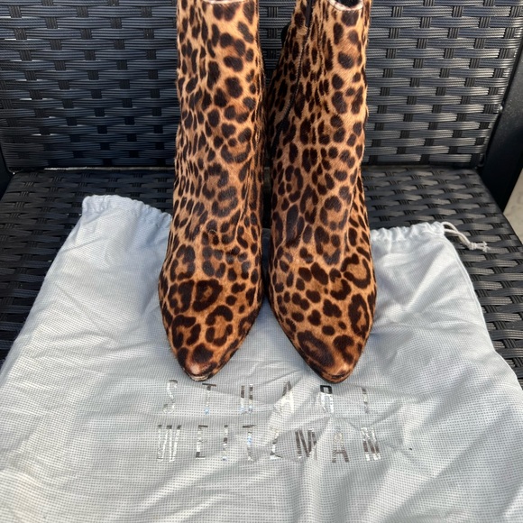 STUART WEITSMAN BOOTIES SIZE 8 1/2 - Picture 11 of 14